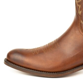 Mayura Boots 2627 Kastanje Bruin Cowboy Western Casual Line Dance Heren Laarzen Semi Cubaanse Hak Echt Leer Detail Ronde neus